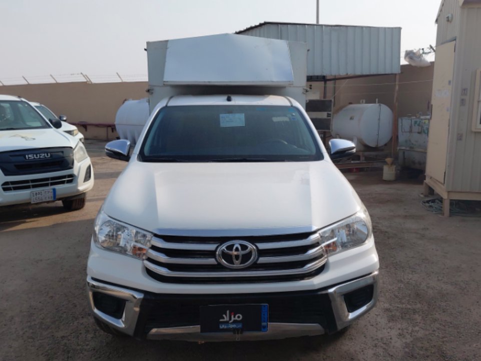 تويوتا هايلكس  2023