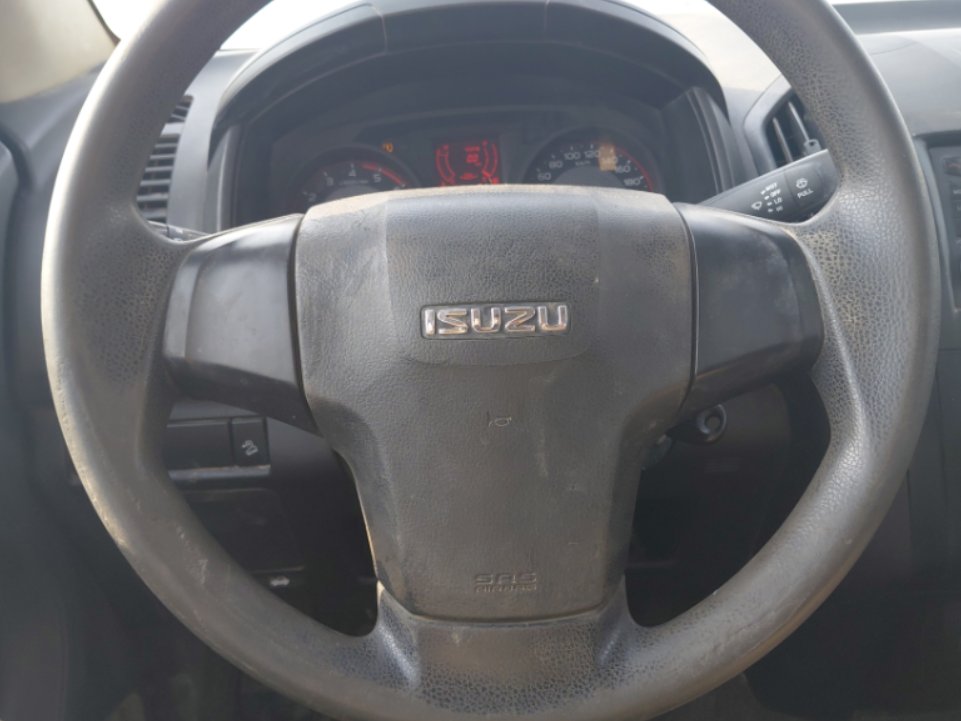 ايسوزو ديماكس 4x4 2022 image