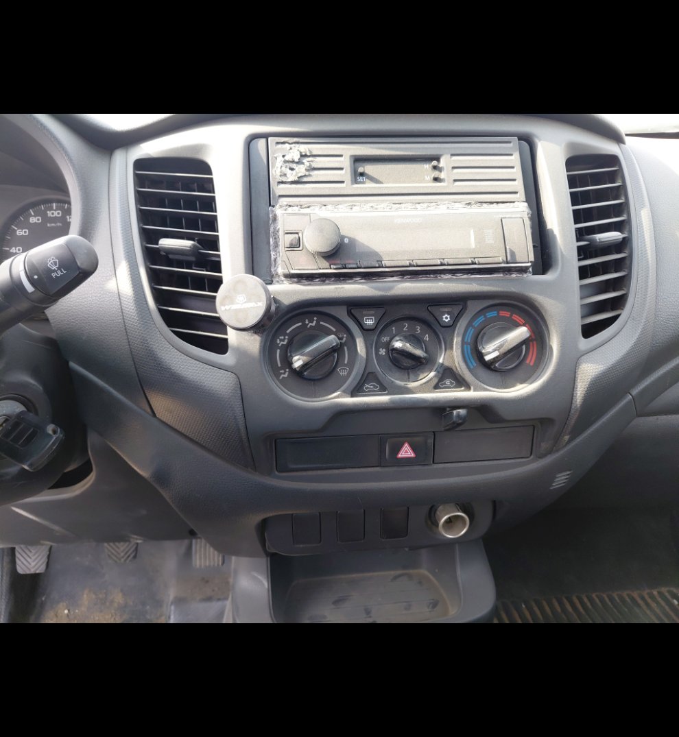 ميتسوبيشي L200 2x4 2022 image