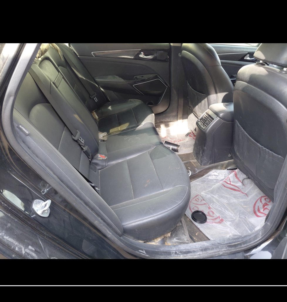 KIA Cadenza  2017 image