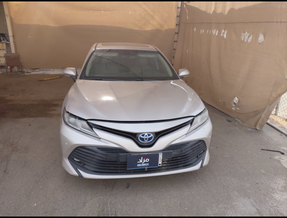 تويوتا كامري GLE HEV 2020