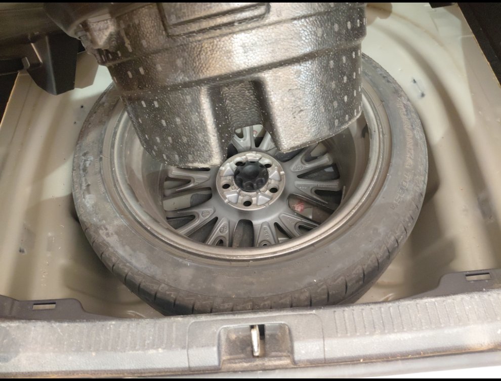 تويوتا كامري GLE HEV 2020 image