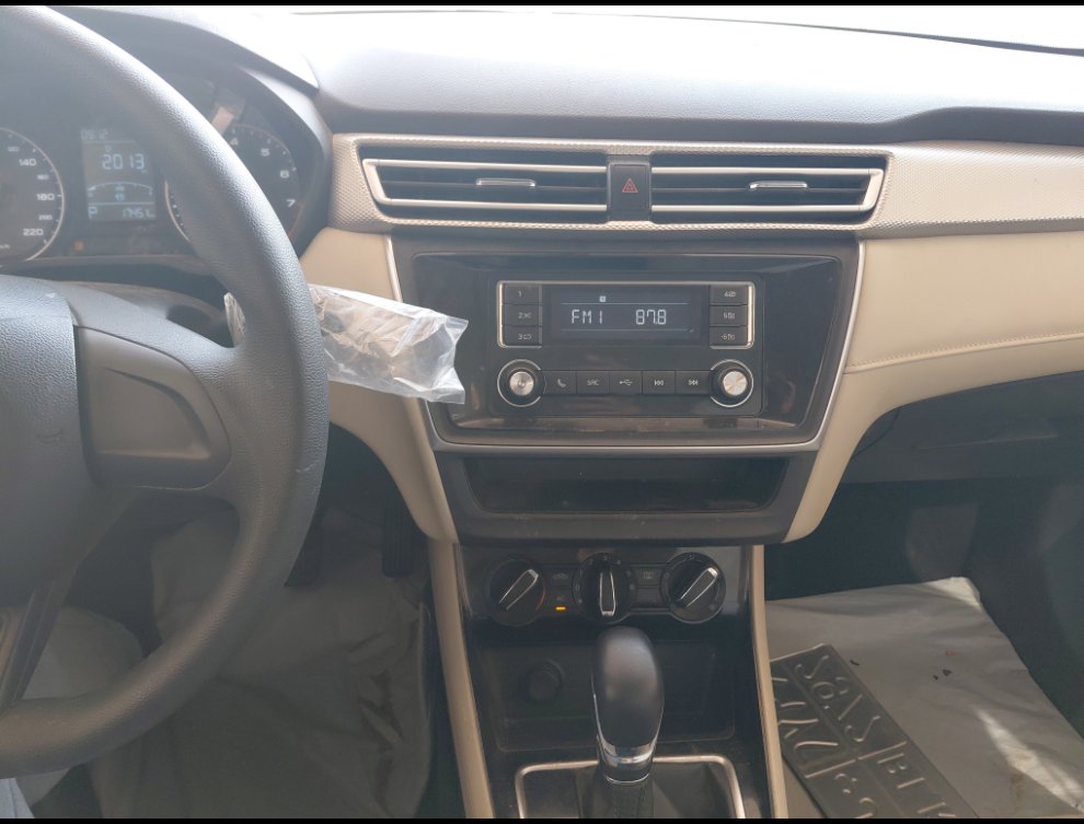 إم جي 5 STD 2023 image