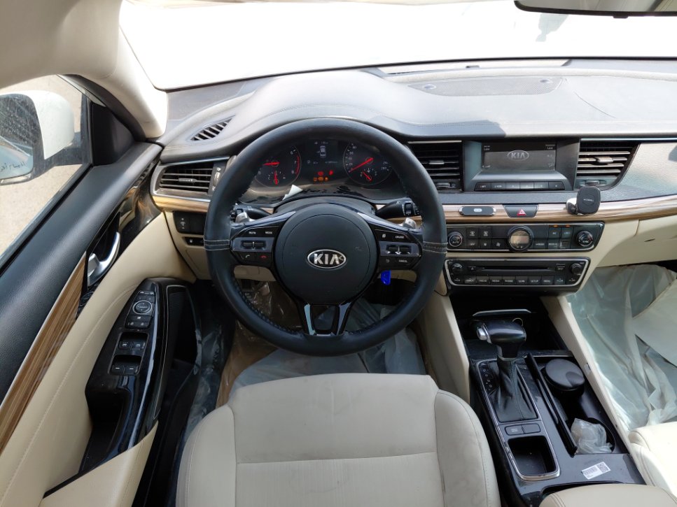 KIA Cadenza LX FWD 2017 image