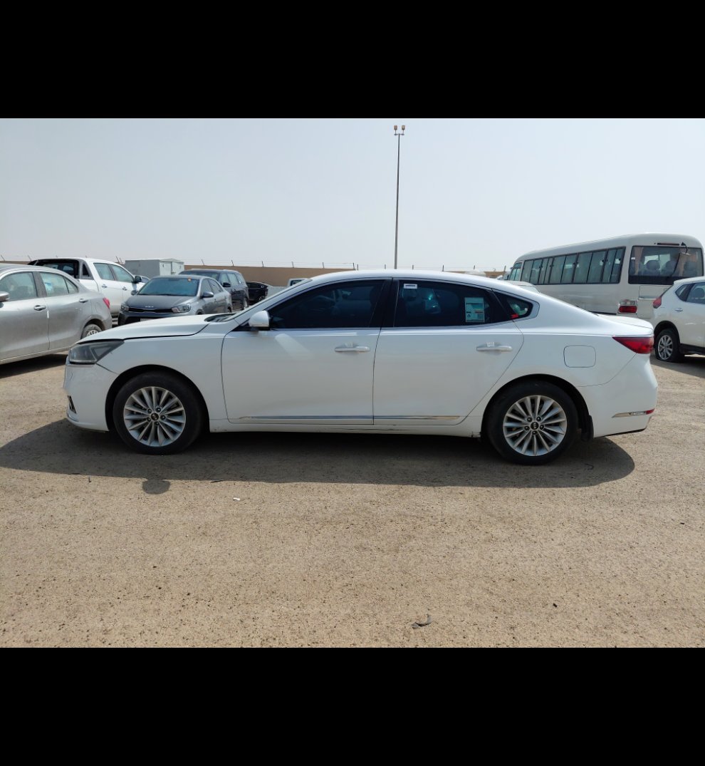 KIA Cadenza LX FWD 2017 image