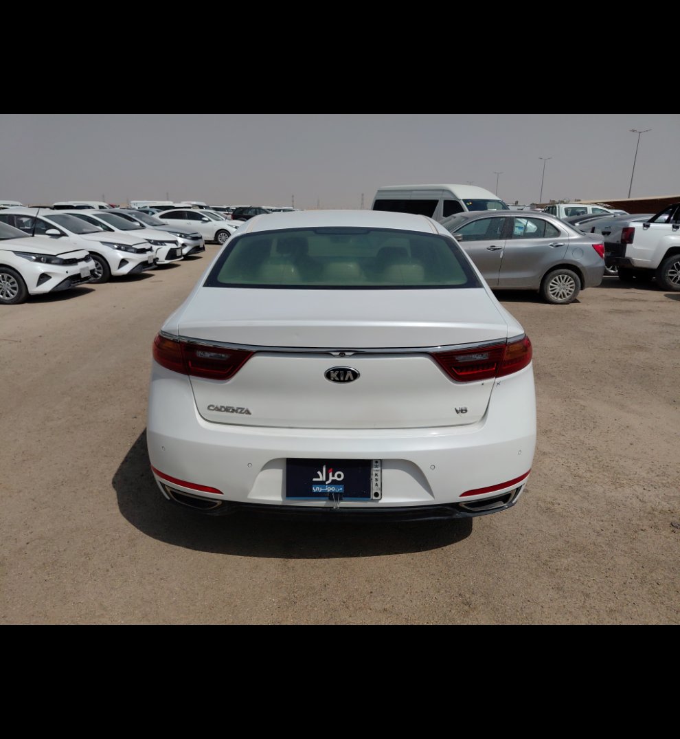 KIA Cadenza LX FWD 2017 image