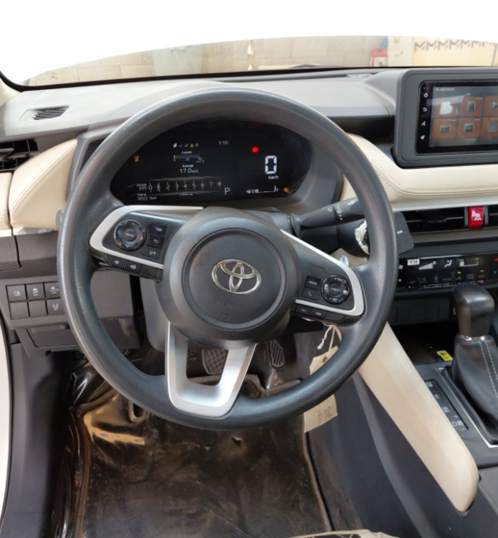 تويوتا يارس SD Y PLUS 2023 image