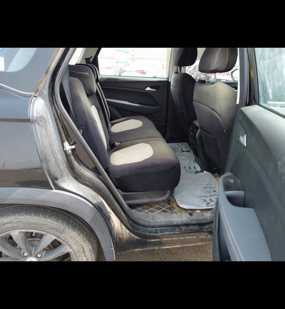 Chevrolet  Captiva LS Sports  2023 image