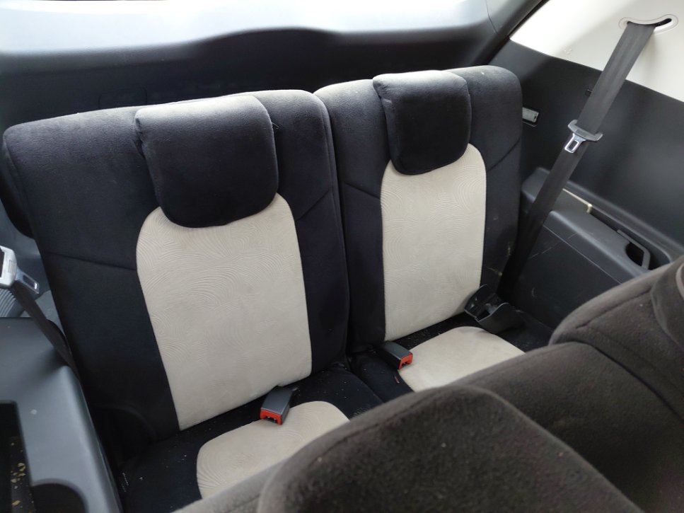 Chevrolet  Captiva LS Sports  2023 image