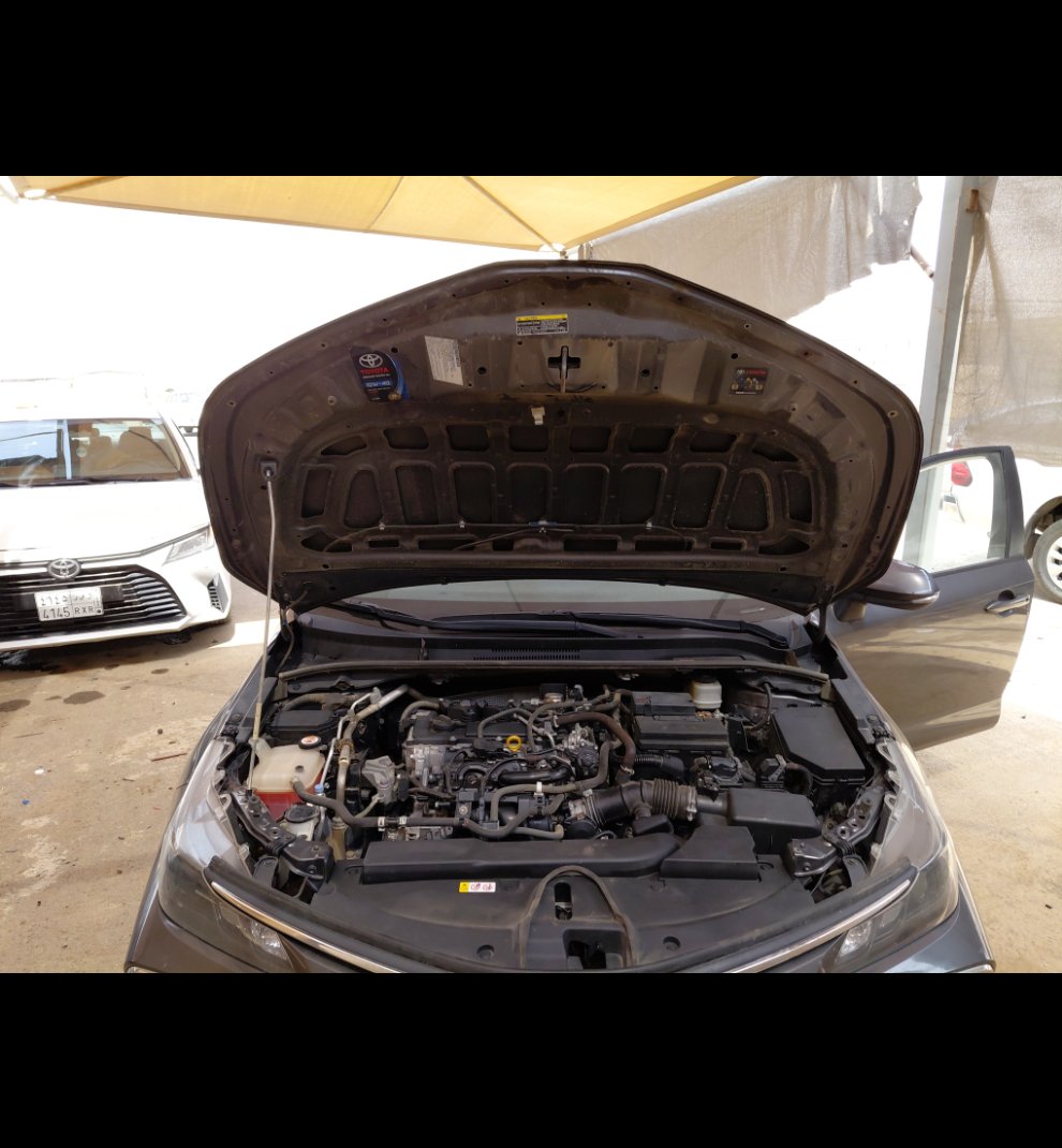 Toyota Corolla XLI _ Hold _ للتاكد من التصوير 2023 image