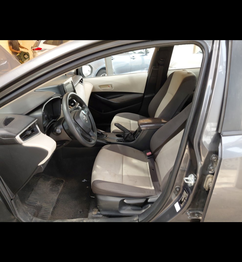 Toyota Corolla XLI _ Hold _ للتاكد من التصوير 2023 image