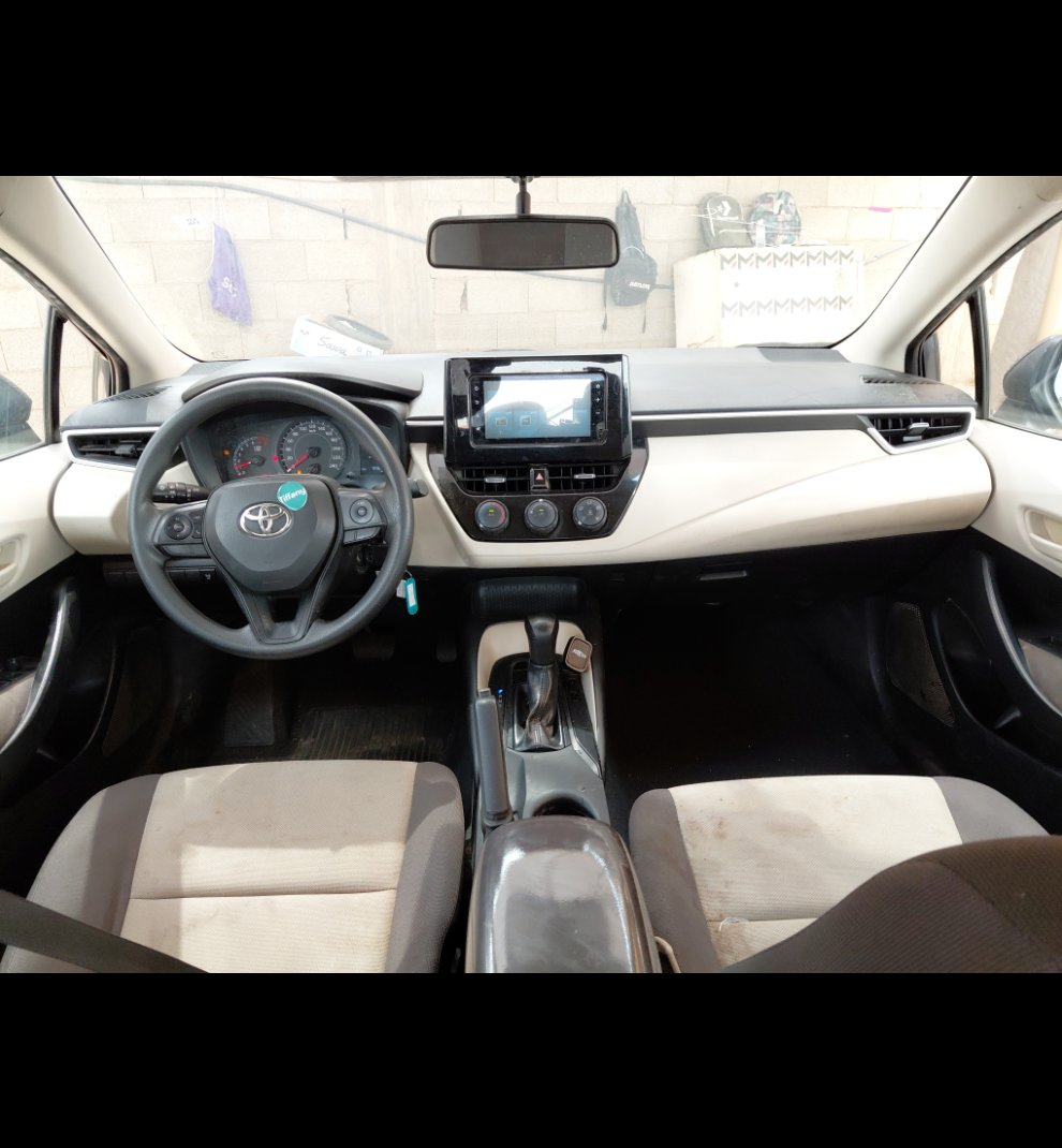 Toyota Corolla XLI _ Hold _ للتاكد من التصوير 2023 image