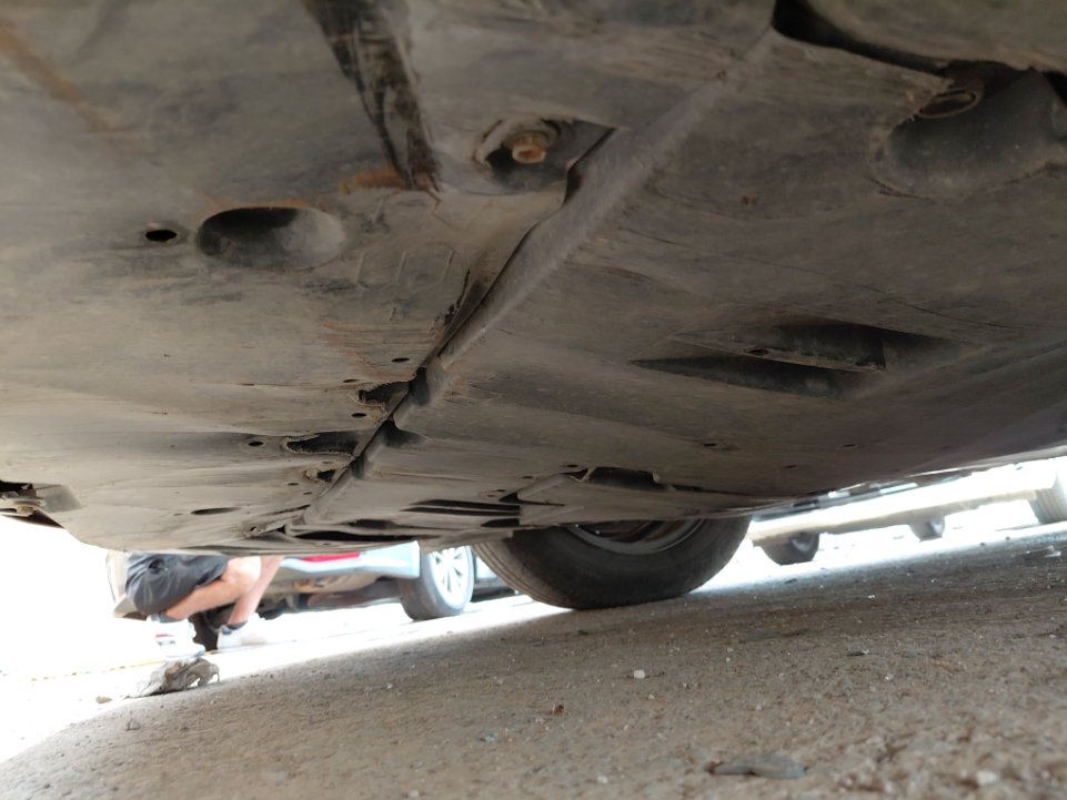 Toyota Corolla XLI _ Hold _ للتاكد من التصوير 2023 image