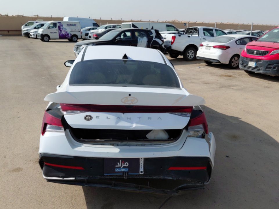 هيونداي إلنترا  2024 image