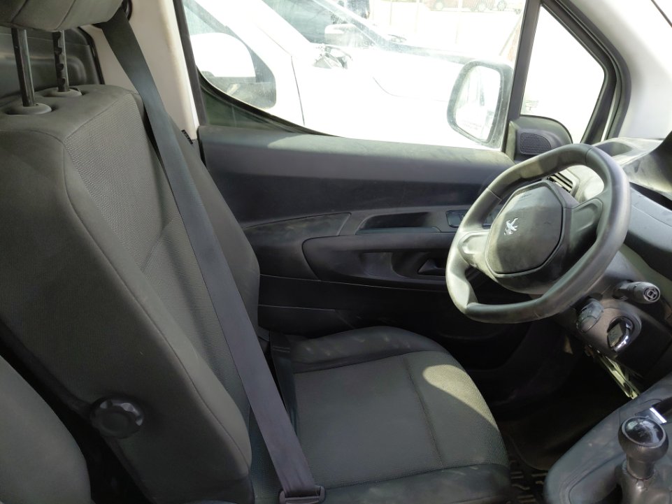 Peugeot  Partner  2023 image