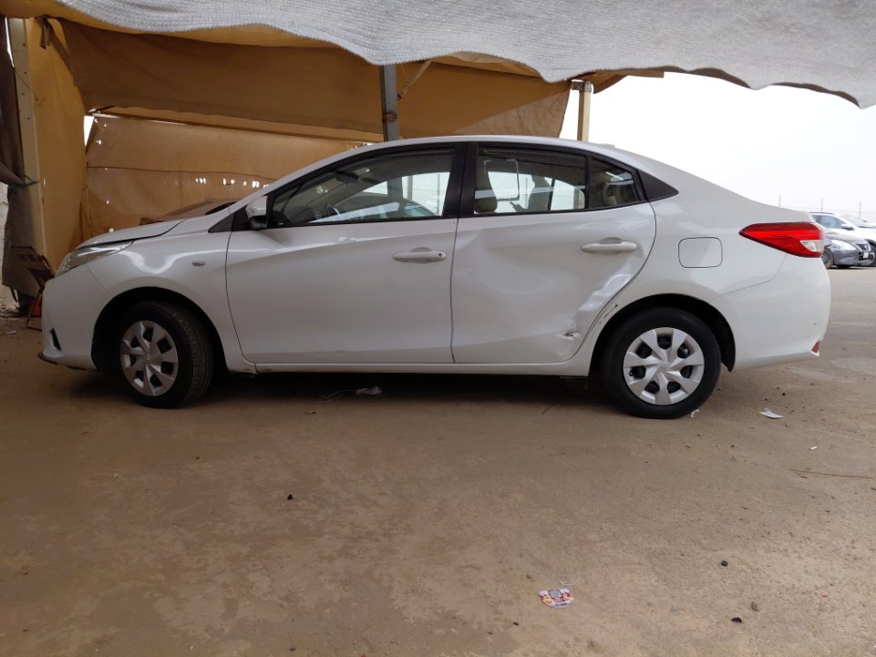 تويوتا يارس SD Y FLT 2022 image