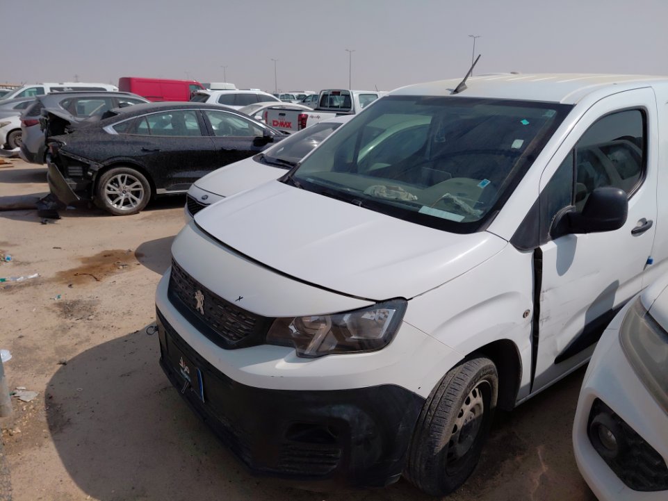 Peugeot  Partner  2023