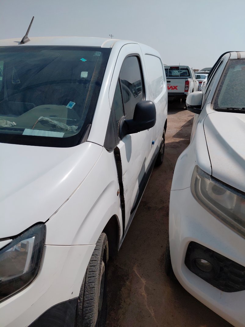 Peugeot  Partner  2023 image