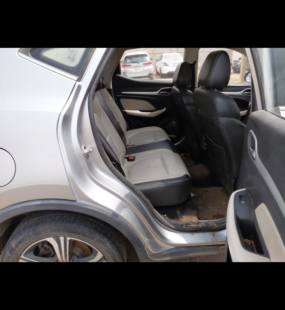 إم جي ZS  LUX Sports  2023 image