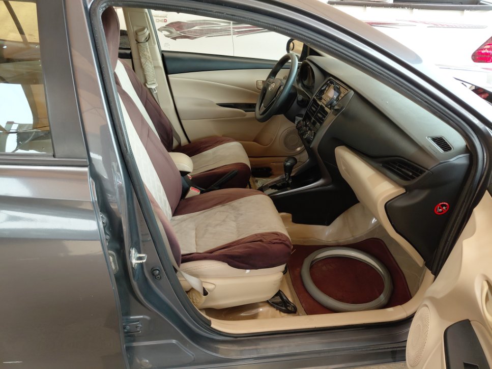 تويوتا يارس SD Y FLT  2021 image