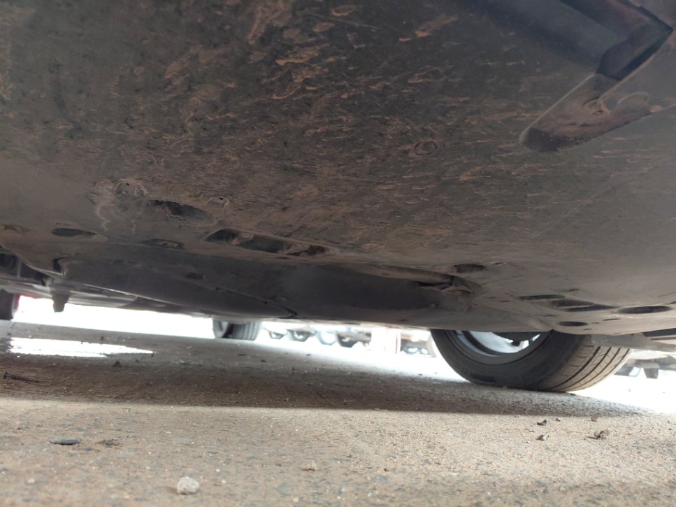 Toyota Camry GLE HEV 2020 image