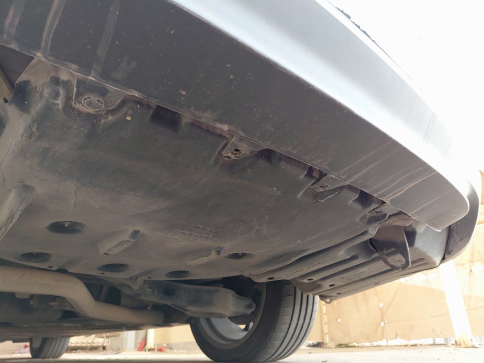 Toyota Camry GLE HEV 2020 image