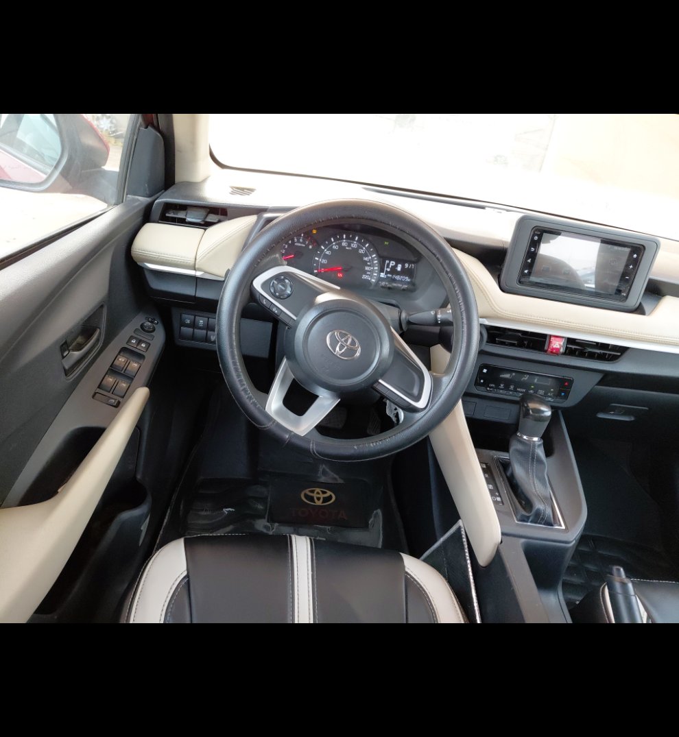 تويوتا يارس SD Y 2023 image