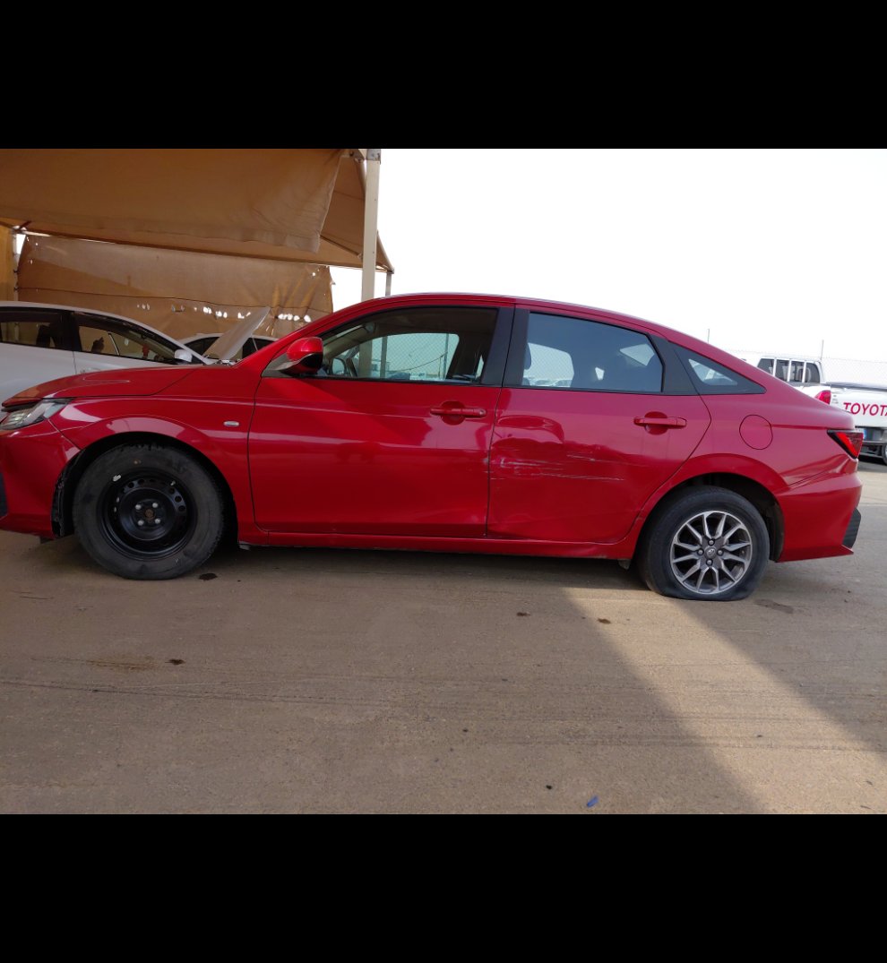 تويوتا يارس SD Y 2023 image