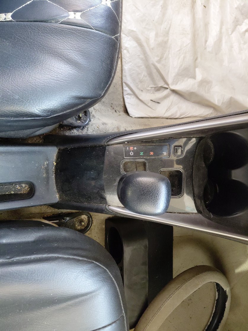 تويوتا يارس SD Y FLT 2021 image