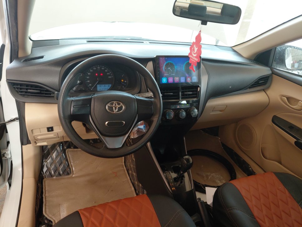 تويوتا يارس SD Y FLT 2022 image