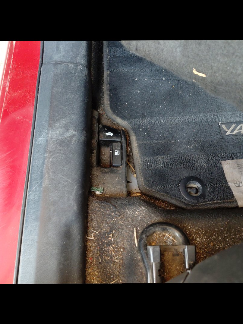 تويوتا يارس SD Y 2023 image