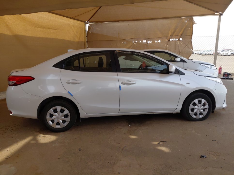 تويوتا يارس SD Y FLT 2022 image