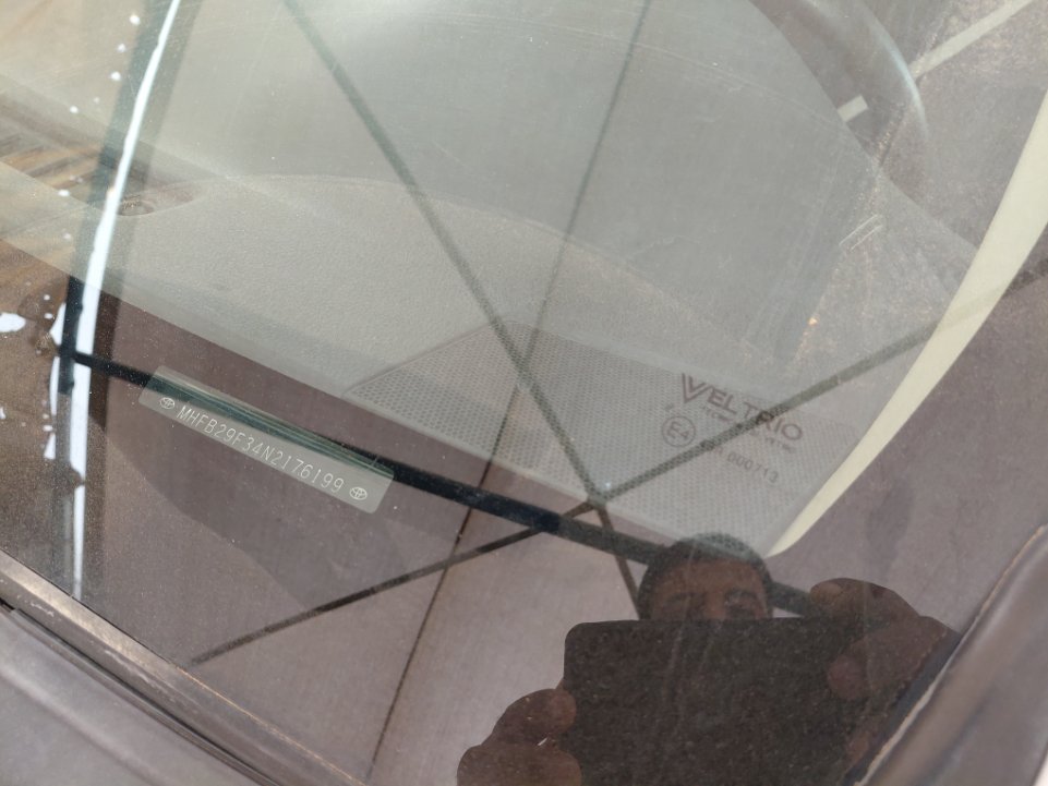 تويوتا يارس SD Y FLT 2022 image