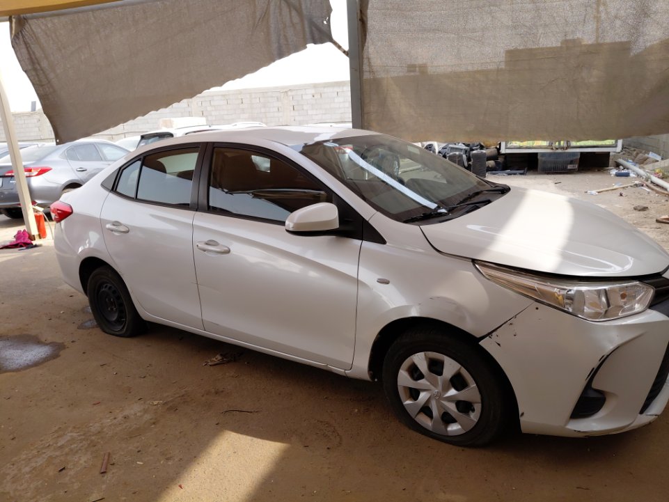 تويوتا يارس SD Y FLT 2022 image