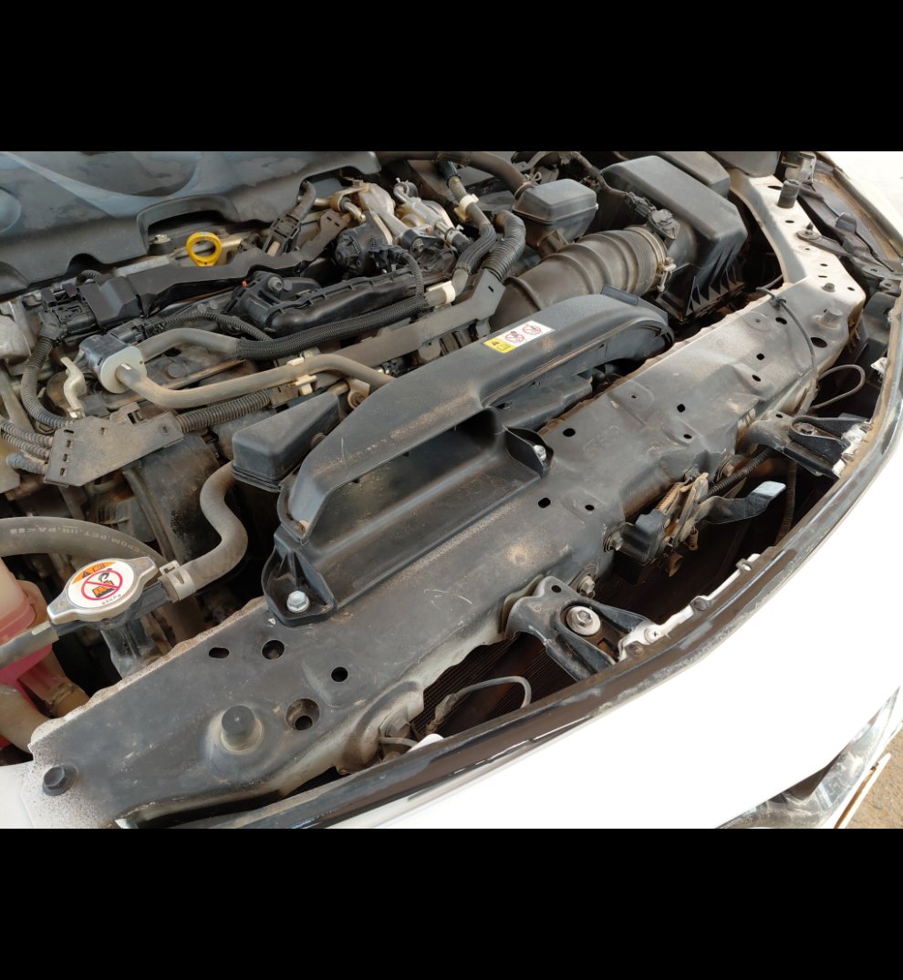 تويوتا كامري LE HEV 2019 image