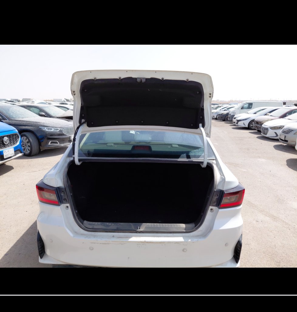 تويوتا يارس SD Y  2024 image