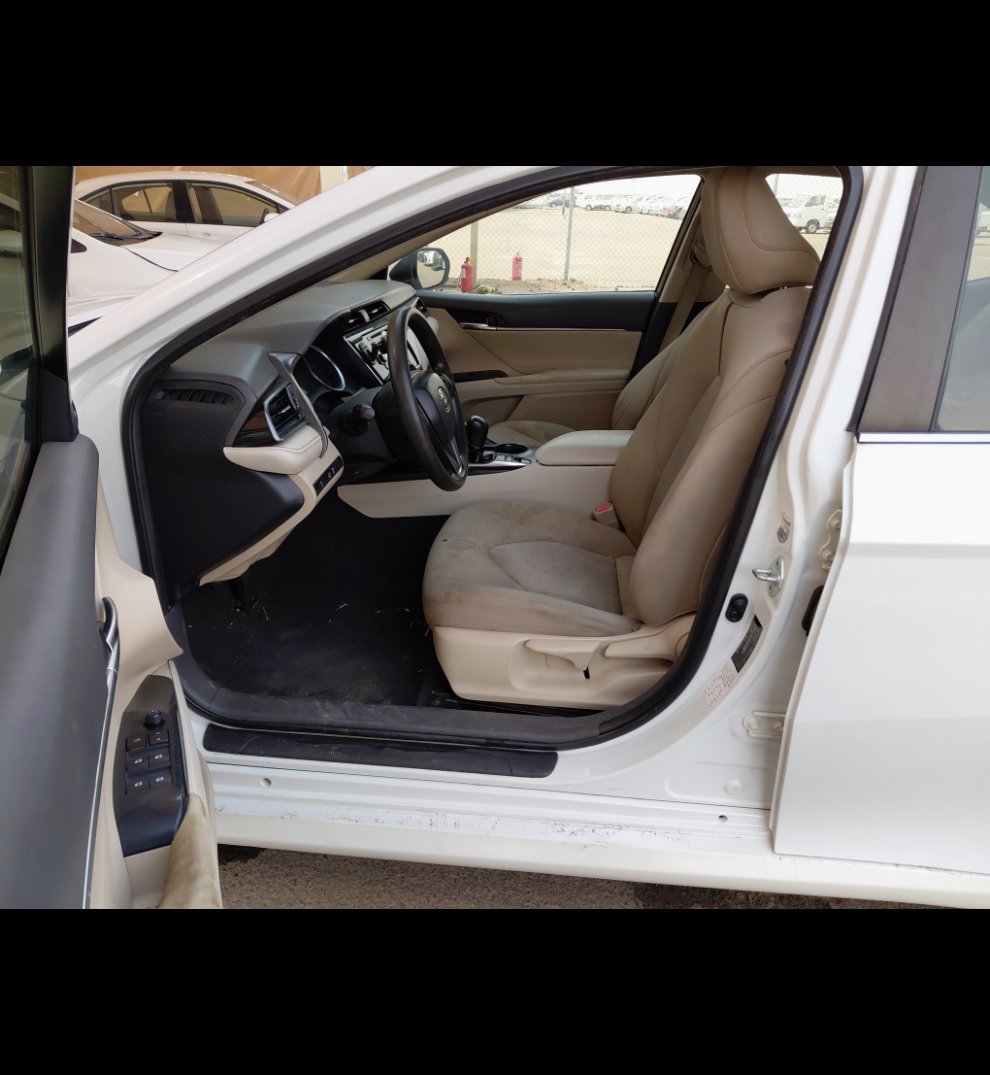 تويوتا كامري LE HEV 2019 image