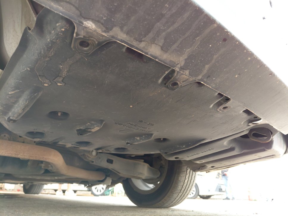 تويوتا كامري LE HEV 2019 image