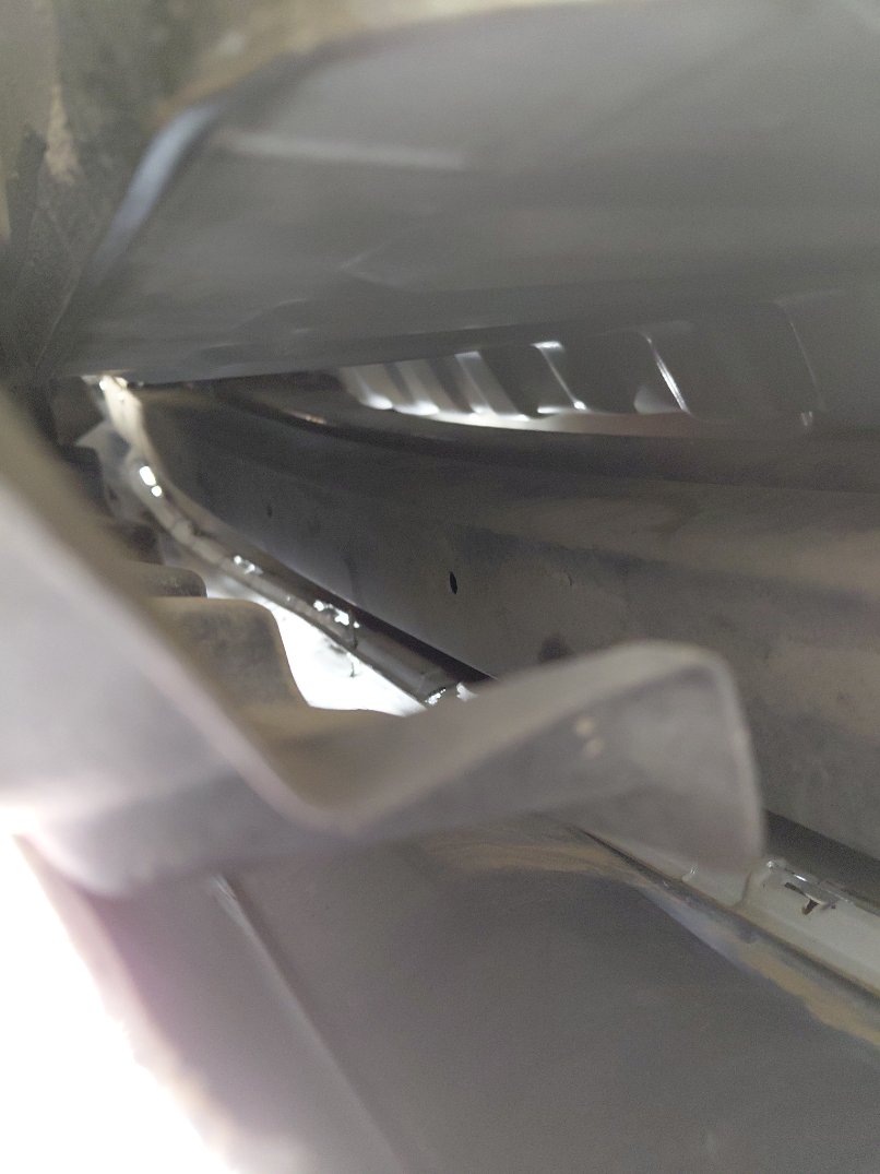 تويوتا كامري LE HEV 2019 image