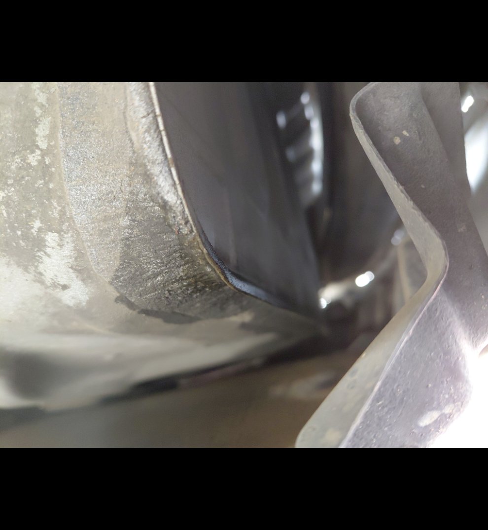 تويوتا كامري LE HEV 2019 image