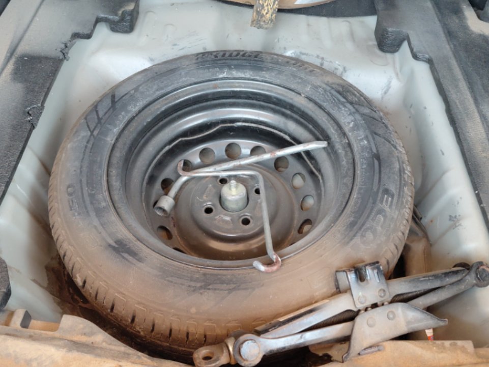 تويوتا يارس SD Y 2019 image