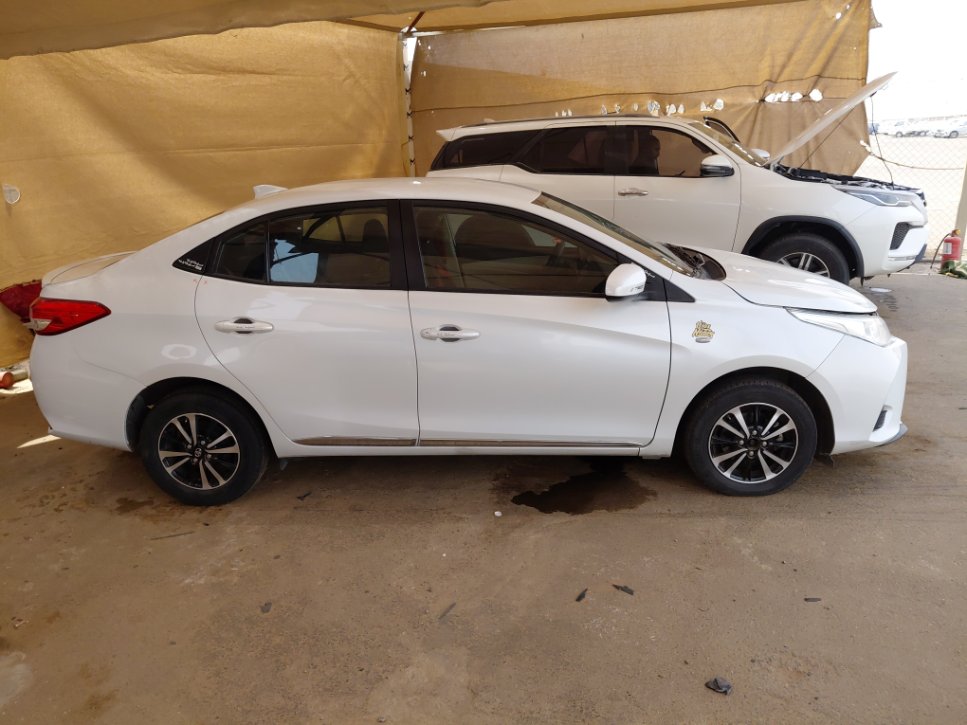 تويوتا يارس SD - Y PLUS 2021 image