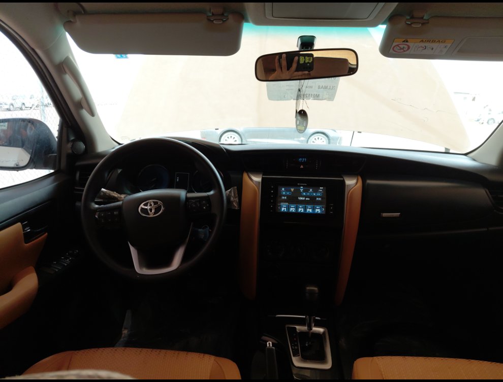 تويوتا فورتشنر GX2 2021 image