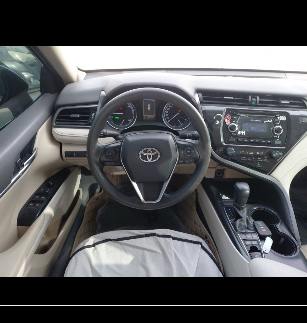 تويوتا كامري LE HEV 2019 image