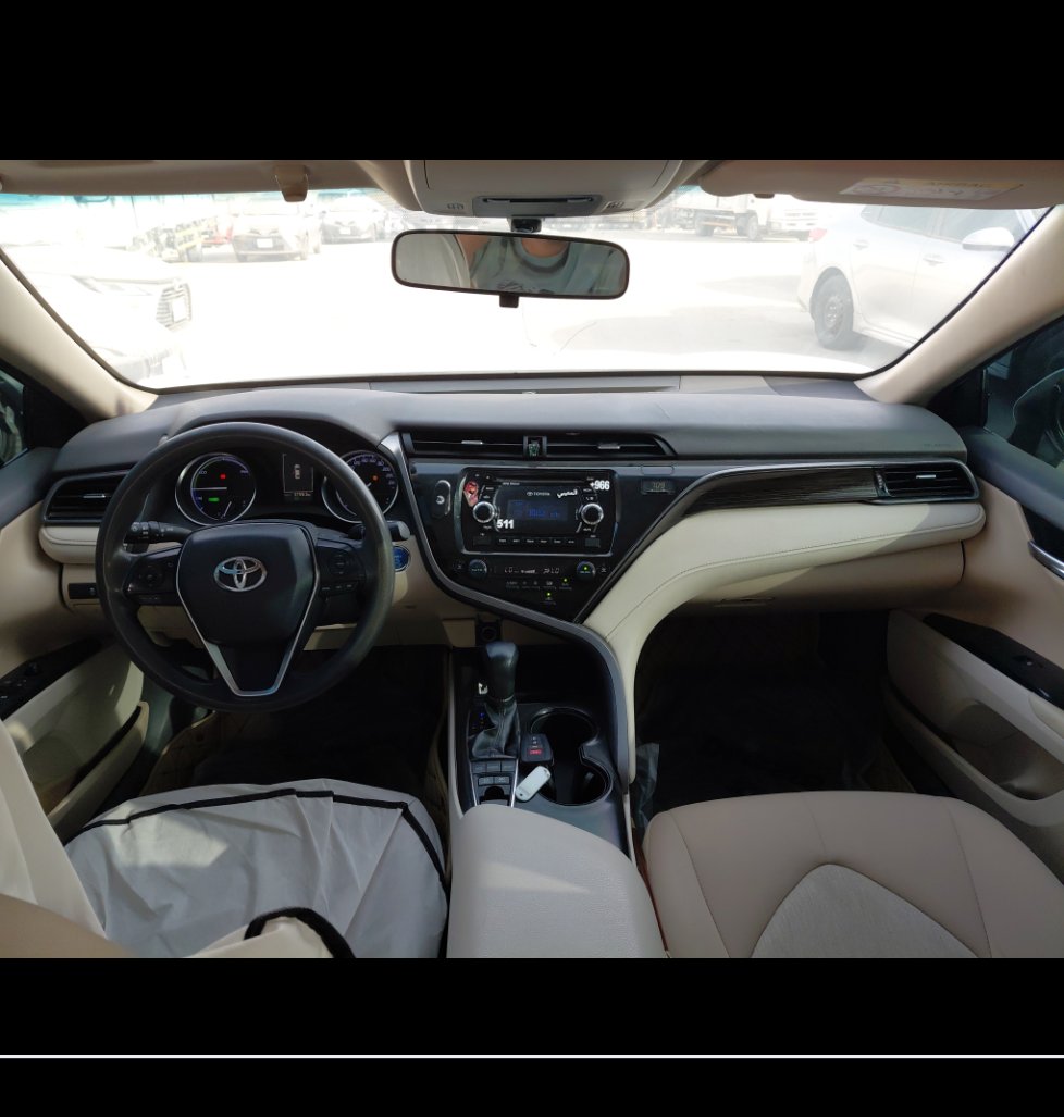 تويوتا كامري LE HEV 2019 image