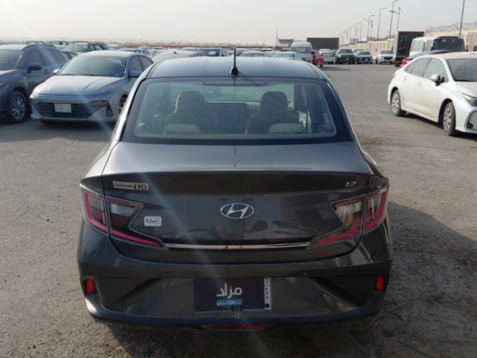 هيونداي i10 جراند GL 2022 image
