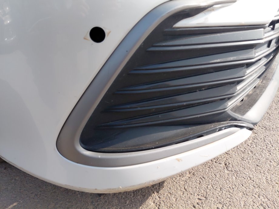 تويوتا كامري LE HEV 2019 image