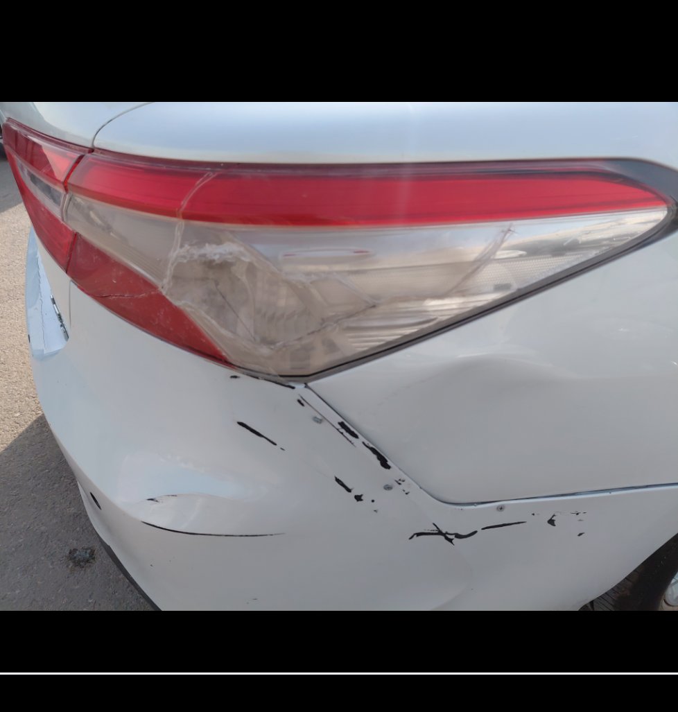 تويوتا كامري LE HEV 2019 image