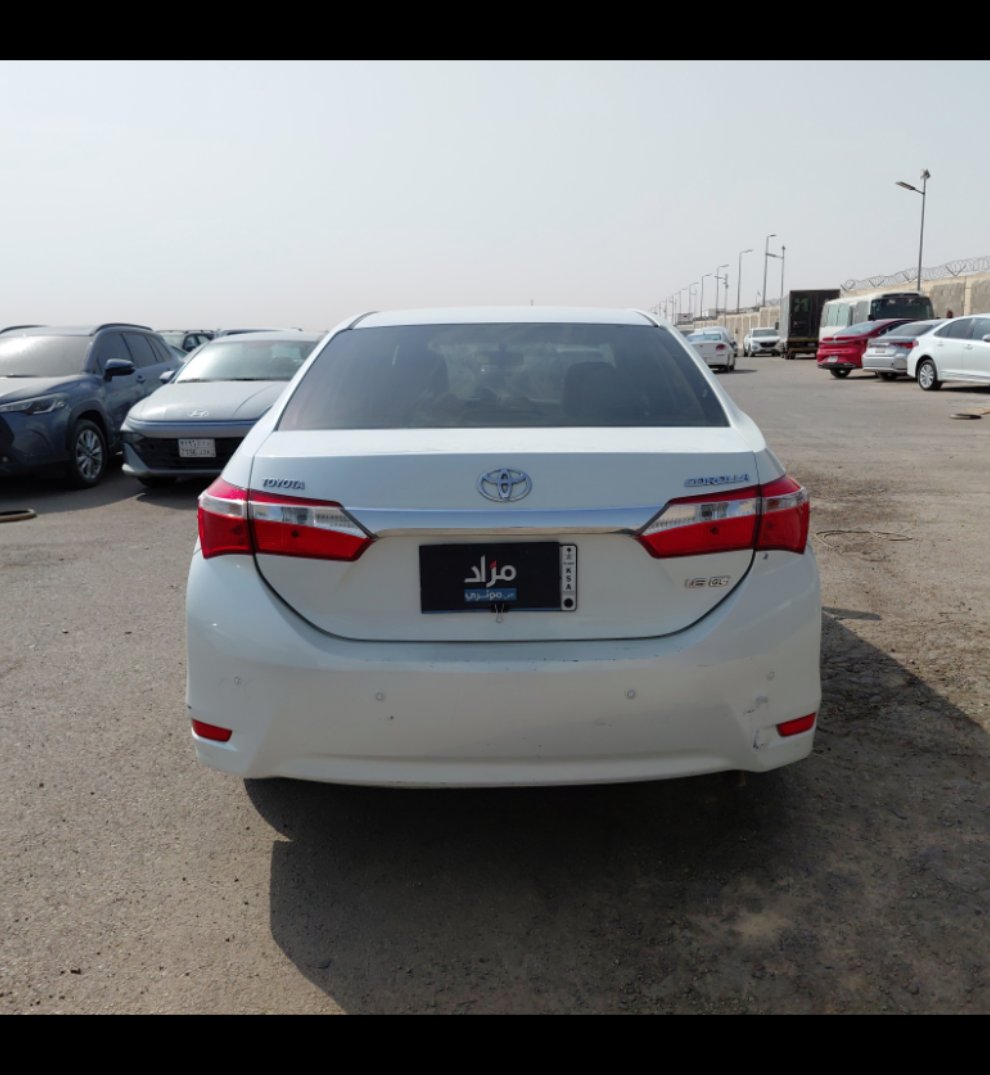 تويوتا كورولا GLI 2015 image