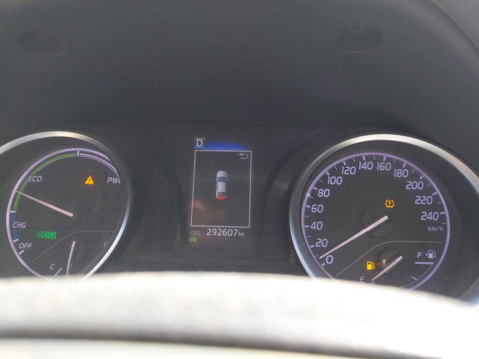 تويوتا كامري LE HEV HYBRID 2022 image